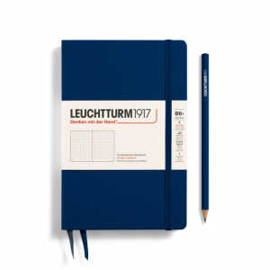 NOTATNIK LEUCHTTURM1917 PAPERBACK (B6+)TWARDA OPRAWA GRANATOWY W KROPKI