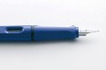 Pioro-wieczne-Lamy-Safari-Niebieskie-F-ABS-Marka-Lamy.jpeg